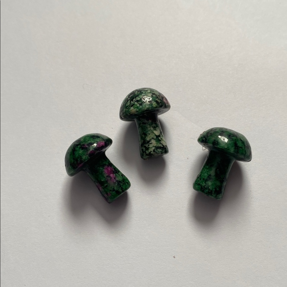 Assorted Gemstone Set - Picture 7 of 7